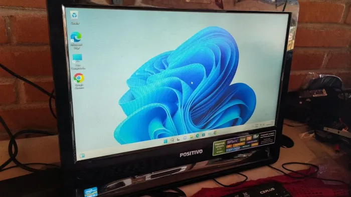 i3 All in One quadCore conjugado Union K3260 ( + TV digital e analógico)