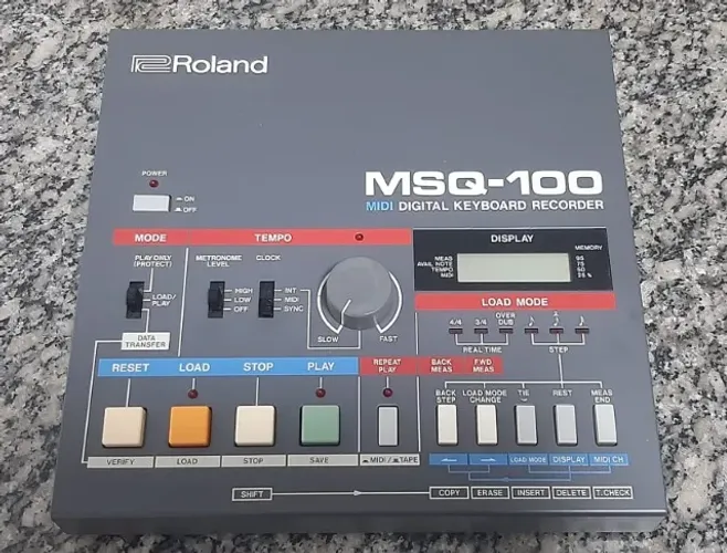 ROLAND MSQ100 - DIGITAL KEYBOARD RECORDER - O SEQUENCIADOR DO JUNO-106.
