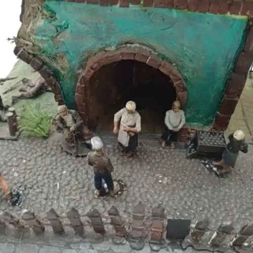 venda de dioramas feitos artesanalmente com kits plastimodelismo
