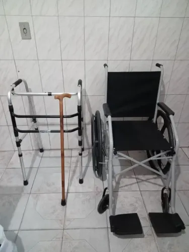 Cadeira de rodas bengala andador