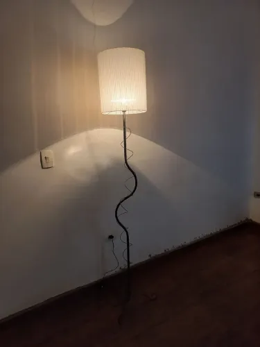 Abajur de chão