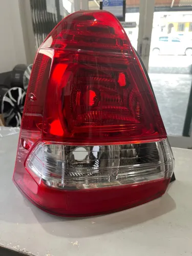 Lanterna Traseira esquerda Etios Sedan 2012 ate 2015 Sem luz de ré. Genuína 