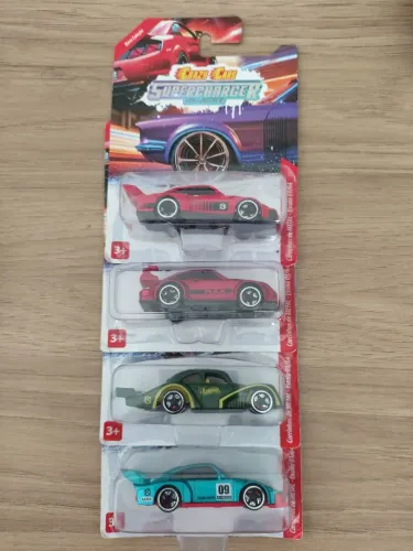 Pack 4 Carros Crazy Cara Supercharger Metal 1:64 