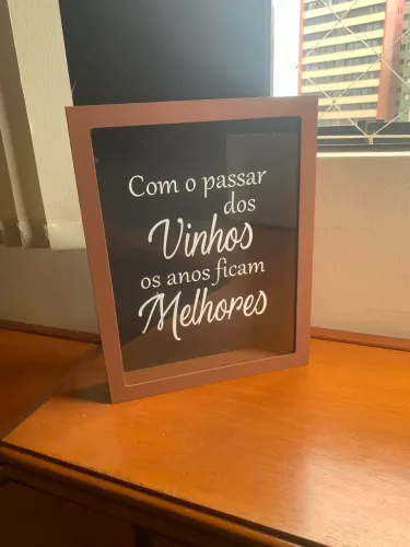 Quadro para rolhas de vinho