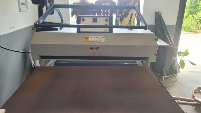 Vendo ou troco prensa yguaçu 115x75 + plotter f6070