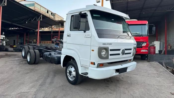Caminhao 9-150 truck