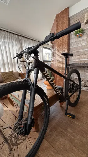 Bicicleta Specialized RockHopper Elite