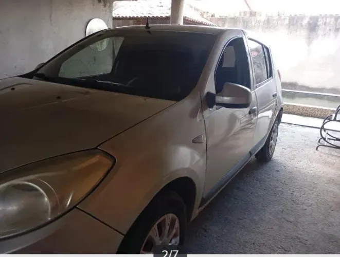 Sandero 2012.1.0 completo abaixo da tabela fipe