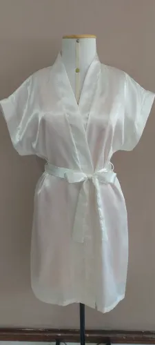 Conjunto camisola salmão e robe nude