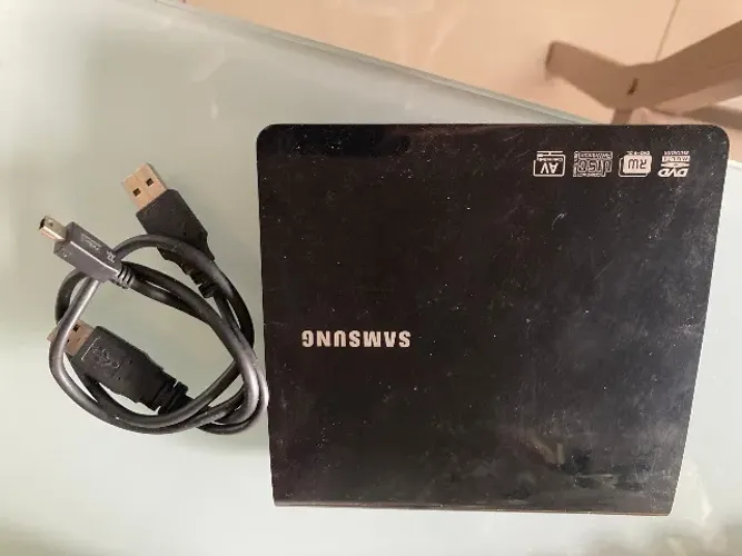 GRAVADOR E LEITOR DE DVD SANSUMG EXTERNO - FUNCIONANDO