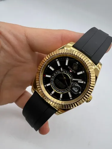 Relógio Rolex Sky-Dweller Oysterflex