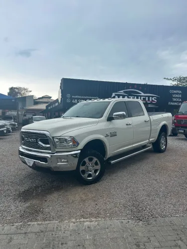 Dodge Ram 2500 Laie 6.7 TDI CD 4X4 Dies 2018