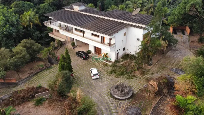 Chácara á venda em Chácara Parreiral - Serra/ES