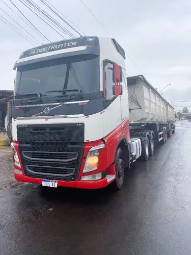 Motor Novo Volvo FH 540 Único Dono 6x4 + Rodocaçamba 35m³ Aceita Troca 
