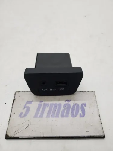 Entrada Usb / Auxiliar Som Hyundai I30 1.8 2015 / 2016