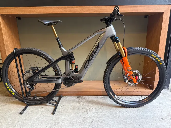 Bicicleta Oggi Potenza Pro Di2 tamanho M