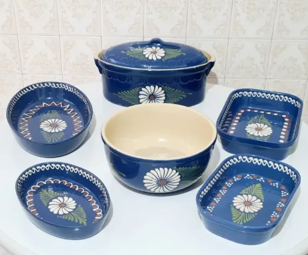 Conjunto de Louças Refratária em Cerâmica, Artesanal, Azul Floral - Jogo c/ 06 peças