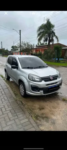 Fiat Uno Attractive 1.0 EVO Fire Flex 8V 5P 2019