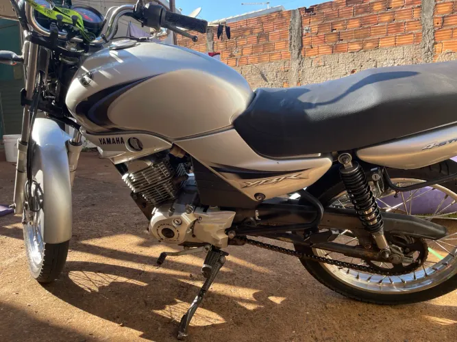 YBR 125 2008