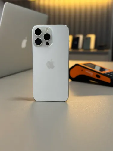 iPhone 15 Pro Max 256gb display substituído