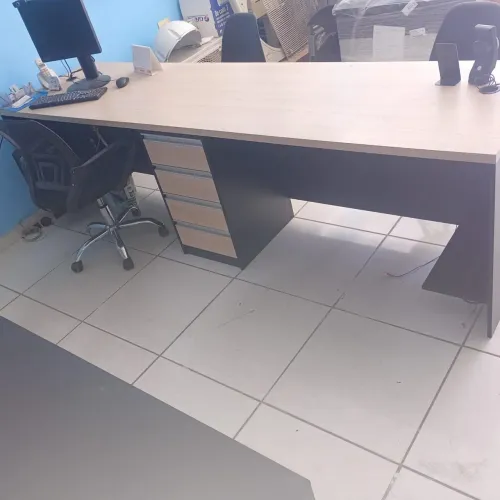 Móveis para escritório