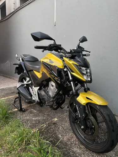 CB Twister 300F