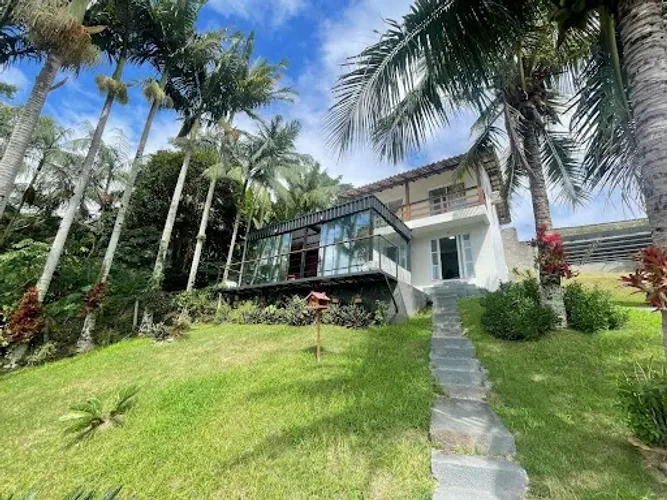 Casa Financiável com 3 dormitórios à venda, 120 m² por R$ 1.225.000 - Pantanal - Florianóp
