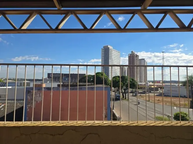 Prédio Comercial com 2 pavimentos + Térreo