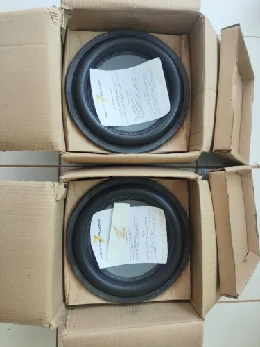 2 Subwoofer Zetta Áudio 900rms/ 1800Max zerado