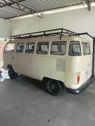 Volkswagen Kombi Furgão 1988