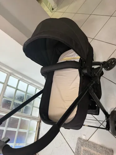 Carrinho de Bebê Galzerano Travel System Completo com Moisés e Bebê Conforto