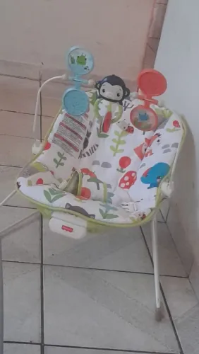 Vendo cadeirinha só vibra