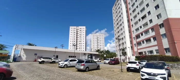 Ótimo apartamento no Condomínio Colinas de Piatã, Confira!!!