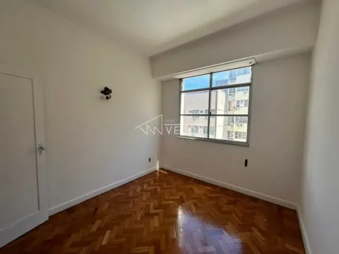 Apartamento - / Residencial / Flamengo
