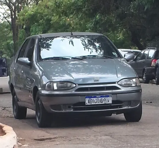 Fiat Siena HL 1.6 MPI 16V 1998