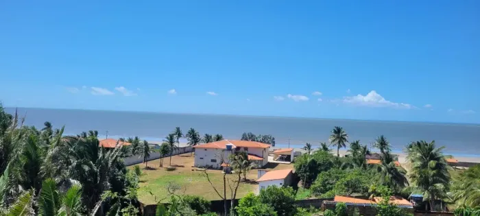PRAIA DE PANAQUATIRA: Terreno à venda vista mar Grande Ilha de São Luís.