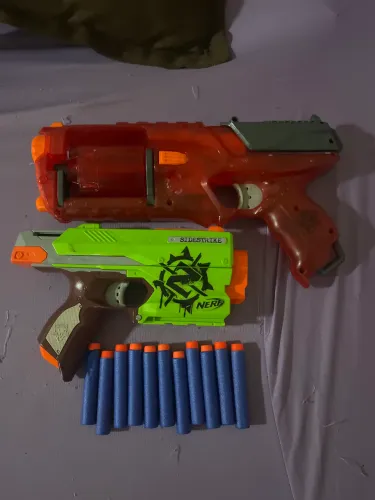 2 nerfs funcionando + 3 dúzias de munições