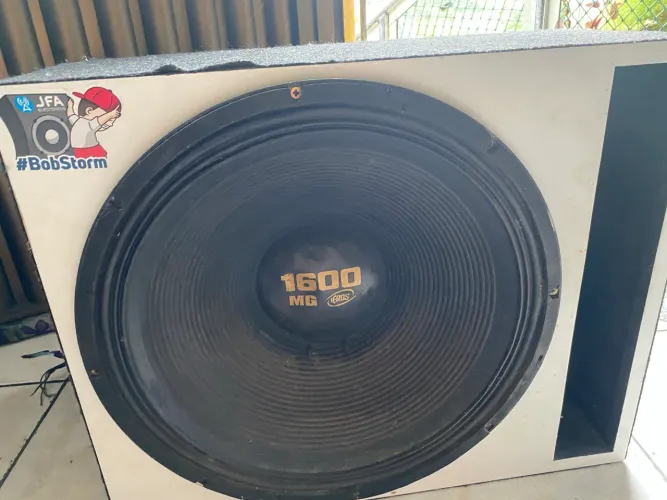 Grave de 18 Eros 3k já com caixote