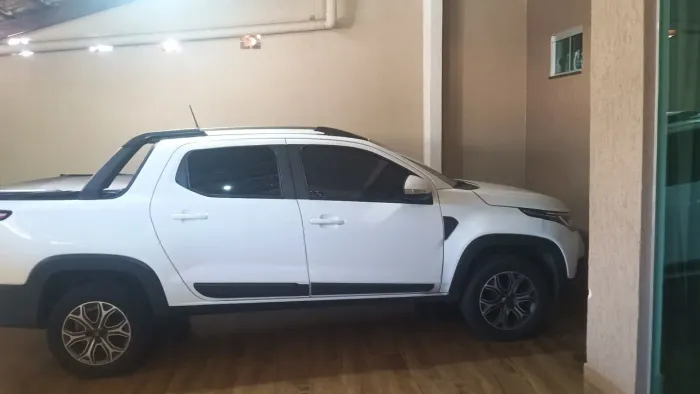 Fiat Strada Volcano 1.3 Flex 8V CD 2021