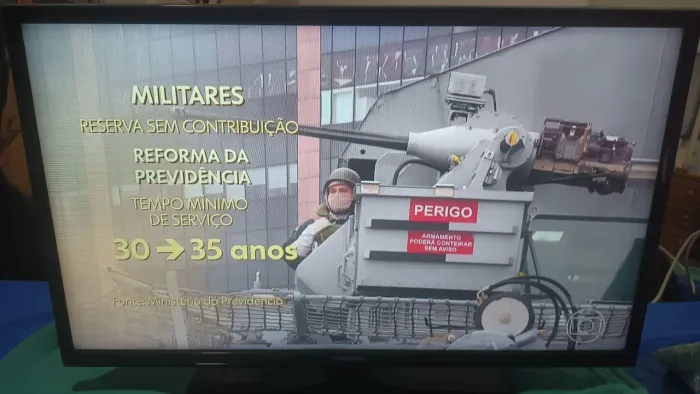 Ótima tv samsung 32 conversor digital integrado