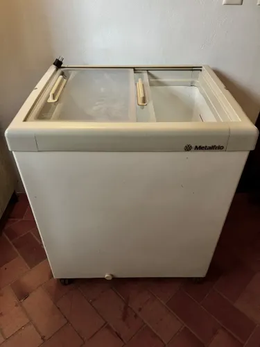 Freezer Horizontal Expositor HF20S 158L