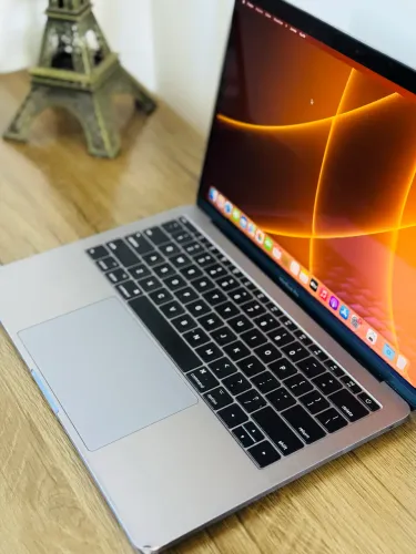 MacBook Pro 2017 Para sair hoje.