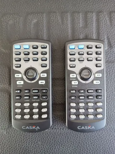 Vendo dois controles remoto original multimídia caska, novos, valor unitário.