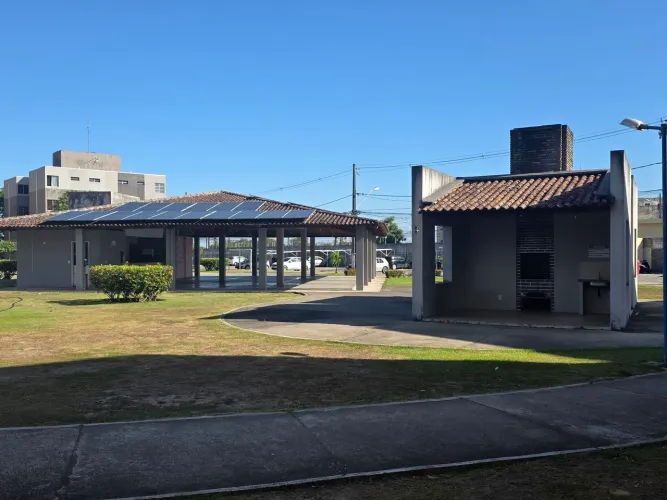 ALUGA-SE. Contato *