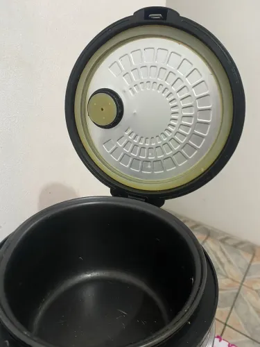 Panela de arroz elétrica