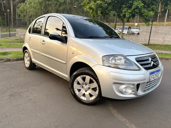 Citroen C3 Exclusive 1.4 Flex 8V 5P 2012