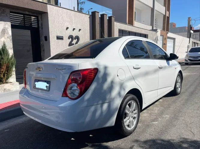 Chevrolet Sonic Sed. LT 1.6 16V Flexpower 4P Aut. 2013
