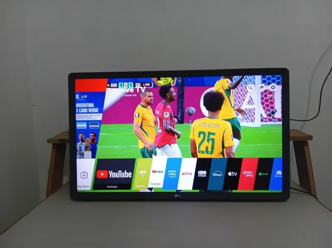 Tv smart LG led WebOs 32 polegadas full hd em perfeito estado