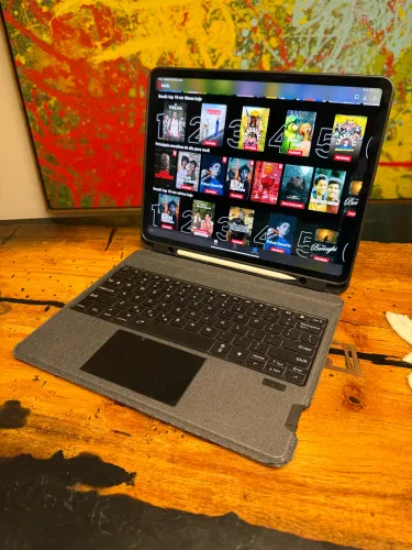 iPad Pro 12.9 (2TB) Chip M1 5 Geração. 