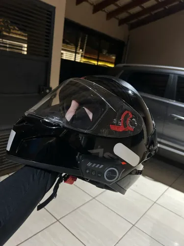Capacete preto ASX